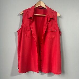 Buffalo David Bitton sleeveless shirt in Red size Large